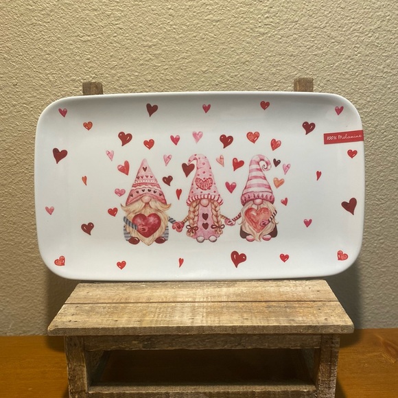 Valentine’s Day Gnome Platter, Large Valentine Gnomes & Heart Melamine Platter - Picture 1 of 10